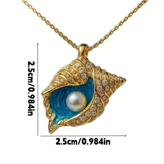 Ocean Conch Pendant Necklace