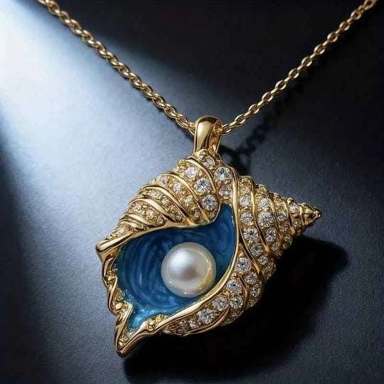Ocean Conch Pendant Necklace