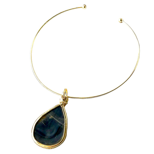 Luxurious Gold Plated Choker Necklace with Teardrop Gemstone Pendant